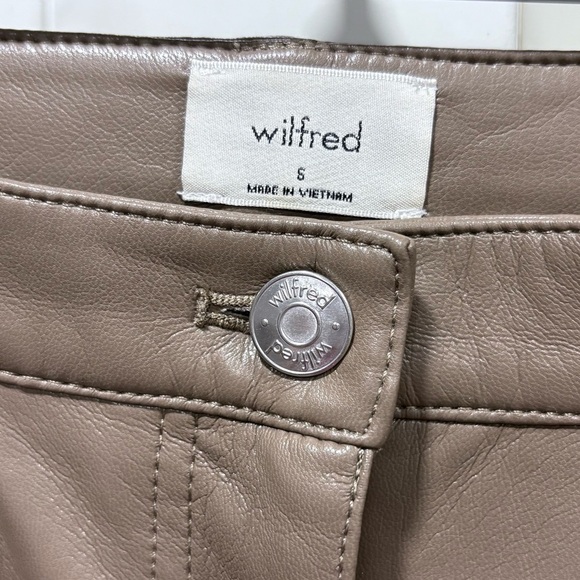 Aritzia Wilfred Melina cropped faux leather pant - Picture 5 of 9